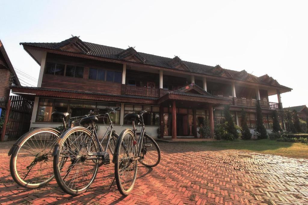 Chiangsan Goldenland Resort Chiang Saen Extérieur photo