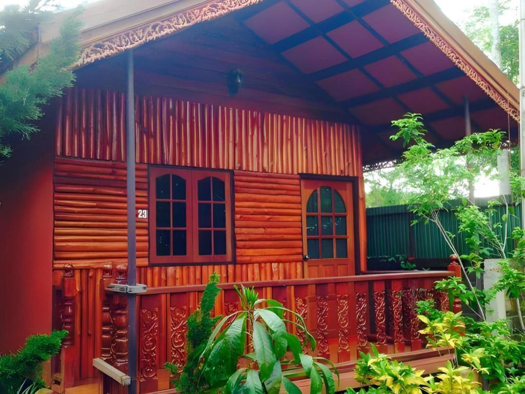 Chiangsan Goldenland Resort Chiang Saen Extérieur photo