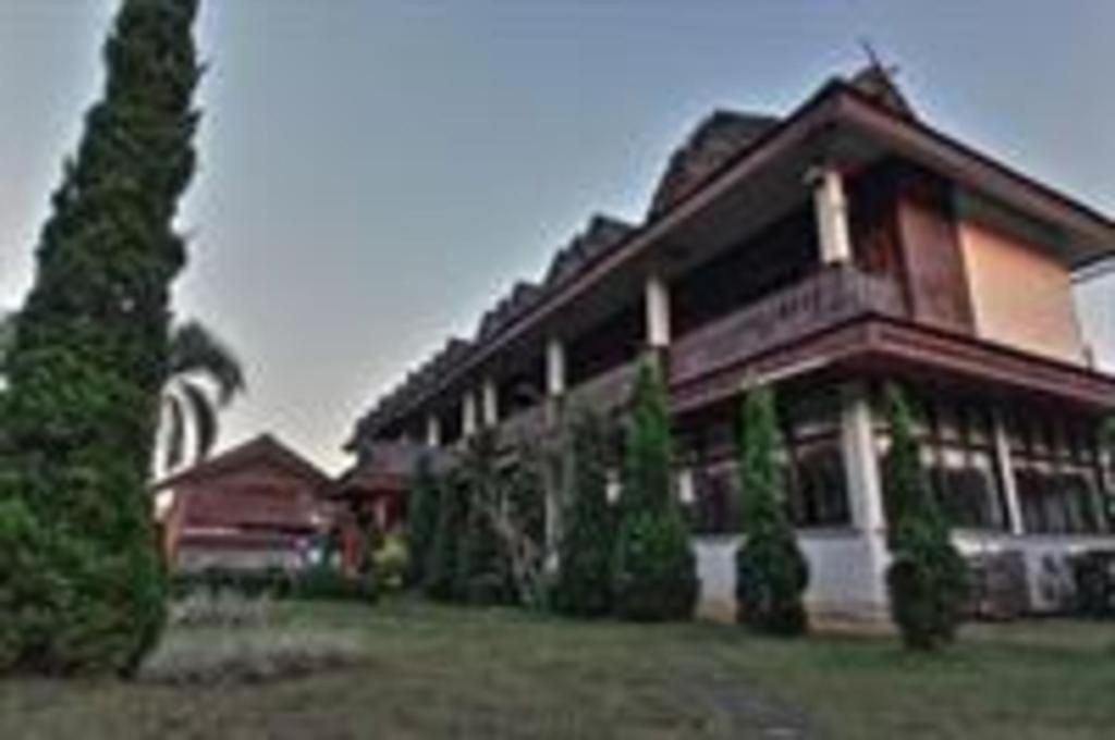 Chiangsan Goldenland Resort Chiang Saen Extérieur photo