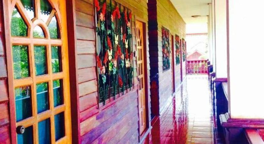Chiangsan Goldenland Resort Chiang Saen Extérieur photo